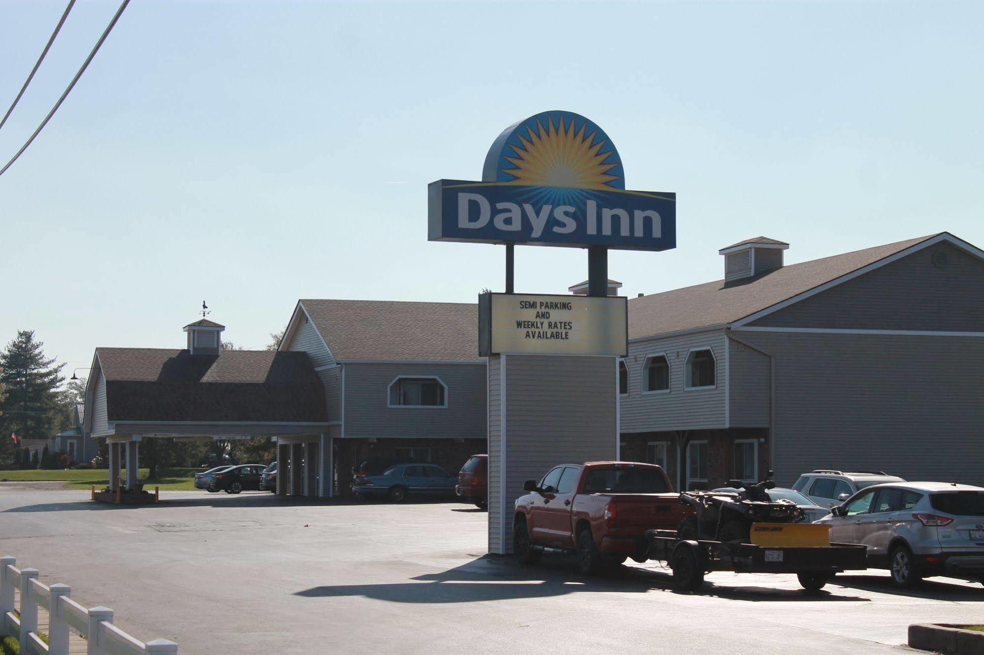 Days Inn By Wyndham Davenport Ia Zewnętrze zdjęcie